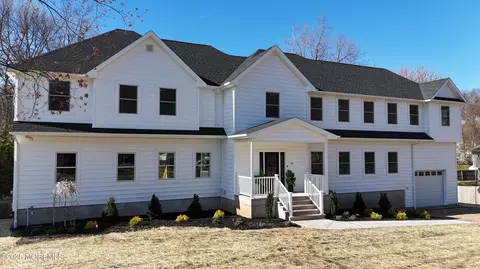 95 Tingley Ln, Edison, NJ 08820