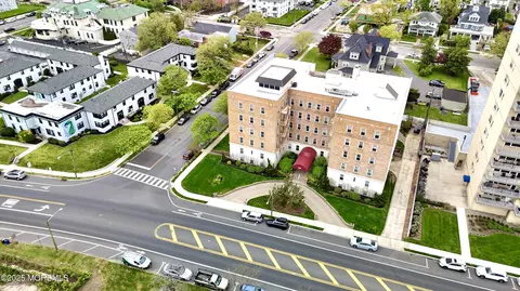 500 Deal Lake Dr #5C, Asbury Park, NJ 07712