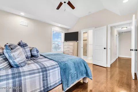 Bedroom - 2 Shore Pine Dr, Brick, NJ 08723 photo 6 of 6