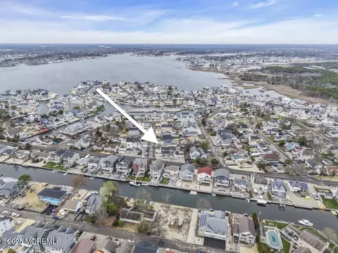 View/Area - 2 Shore Pine Dr, Brick, NJ 08723 photo 10 of 13