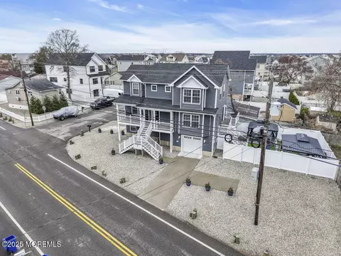 View/Area - 2 Shore Pine Dr, Brick, NJ 08723 photo 2 of 13