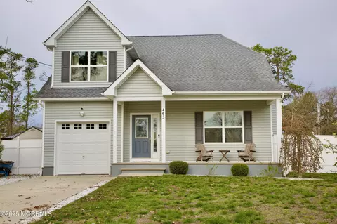 463 Parkview Blvd, Toms River, NJ 08757