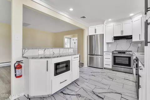 1 Markham Rd, Brick, NJ 08724 photo 6