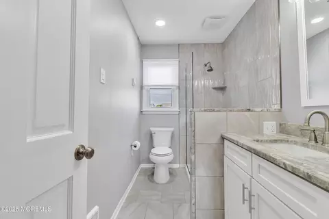 1 Markham Rd, Brick, NJ 08724 photo 24