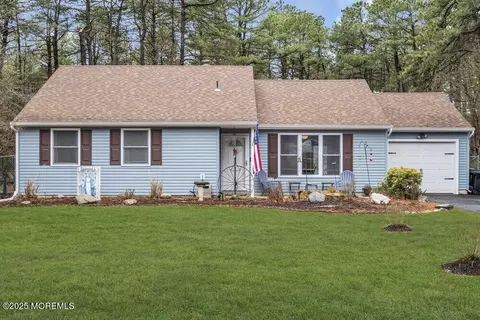 1341 Bayonne Ave, Whiting, NJ 08759