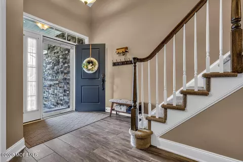 Entry Way - 3 Farnham Ct, Forked River, NJ 08731 photo 1 of 6
