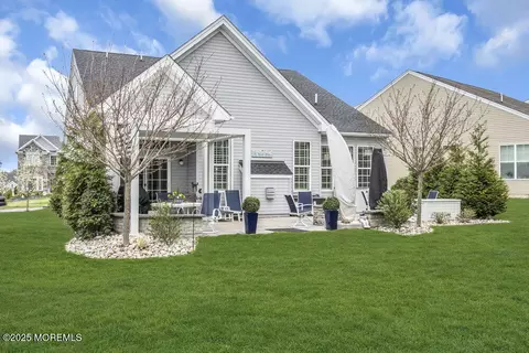 Exterior - 3 Farnham Ct, Forked River, NJ 08731 photo 16 of 18