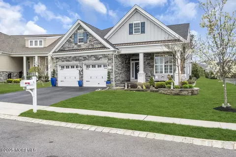 Exterior - 3 Farnham Ct, Forked River, NJ 08731 photo 2 of 18