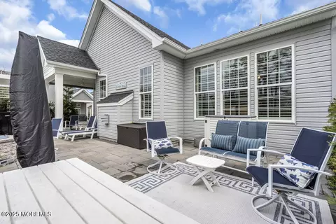 Exterior - 3 Farnham Ct, Forked River, NJ 08731 photo 12 of 18
