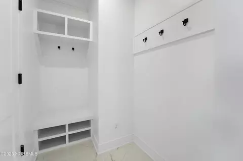 806 Arbor Rd, Paramus, NJ 07652 photo 10