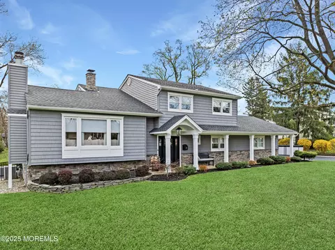 110 Jumping Brook Rd, Lincroft, NJ 07738