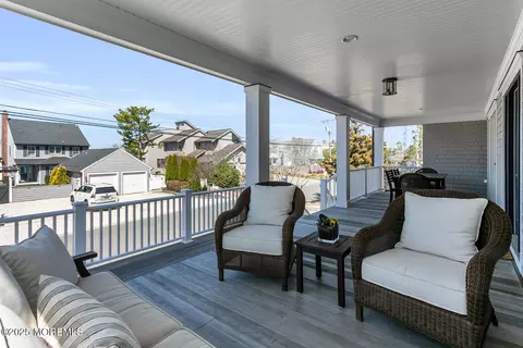 1039 Barnegat Ln, Mantoloking, NJ 08738