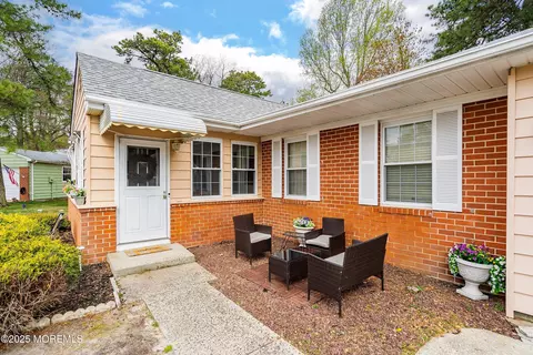 1 Adams Ct, Whiting, NJ 08759 photo 2