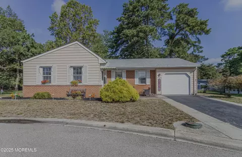 1 Adams Ct, Whiting, NJ 08759
