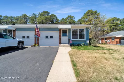23 Molly Pitcher Blvd #B, Whiting, NJ 08759