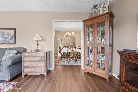 505 Van Dyke Ave, Forked River, NJ 08731 photo 9
