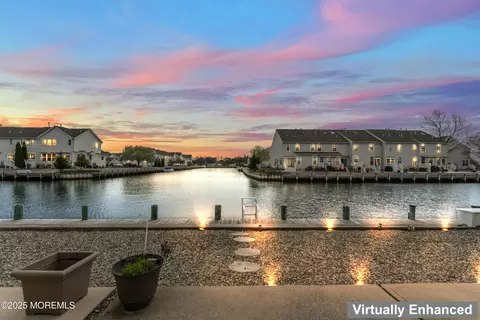 6 Osprey Ln #64, Bayville, NJ 08721
