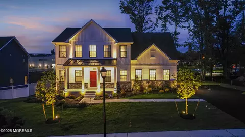 43 Charleston St, Farmingdale, NJ 07727