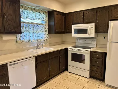 Kitchen - 60 Central Blvd, Brick, NJ 08724 photo 2 of 2