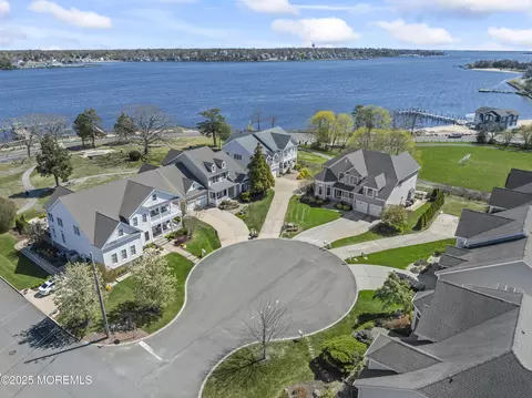 608 Buhler Ct, Pine Beach, NJ 08741