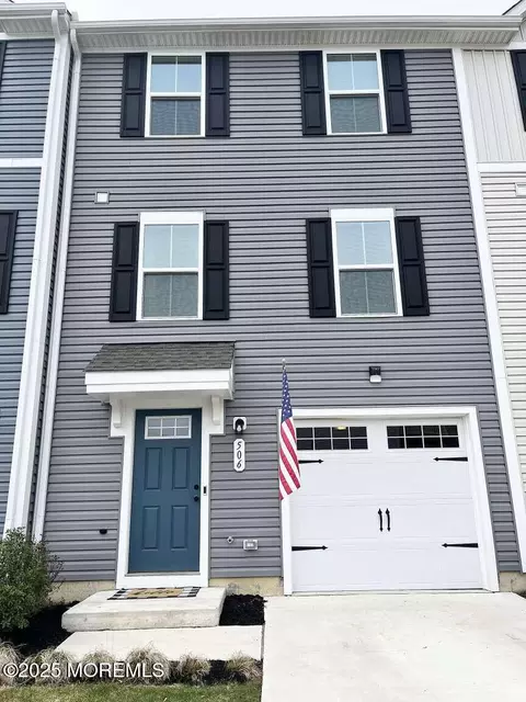 506 Cyprus Ct, Forked River, NJ 08731