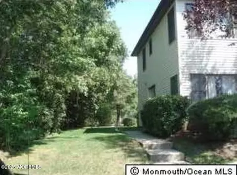 97 Westchester Dr, Little Egg Harbor, NJ 08087