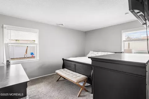 Bedroom - 10 Oneida Ave, Waretown, NJ 08758 photo 5 of 6