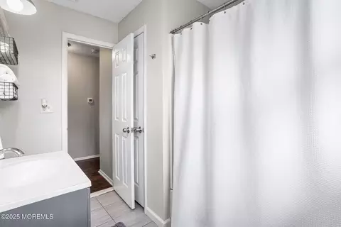 Bath - 10 Oneida Ave, Waretown, NJ 08758 photo 2 of 2