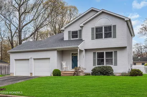 1447 Metedeconk Ave, Brick, NJ 08724