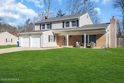 161 Stowe St, Toms River, NJ 08753