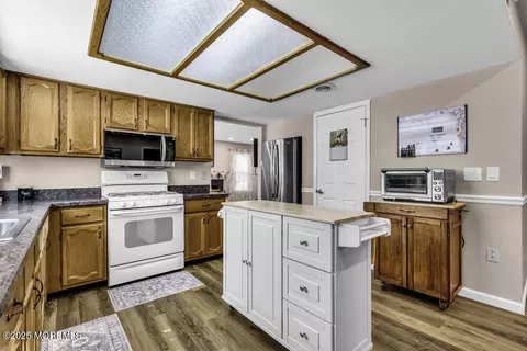 Kitchen - 2 York Dr, Forked River, NJ 08731 photo 2 of 6