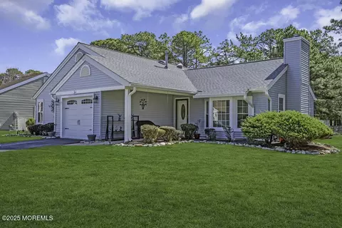 Exterior - 2 York Dr, Forked River, NJ 08731 photo 3 of 14