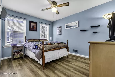 Bedroom - 2 York Dr, Forked River, NJ 08731 photo 1 of 3