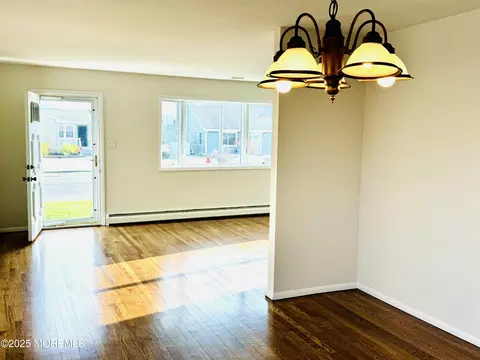 922 Capstan Dr, Forked River, NJ 08731 photo 5
