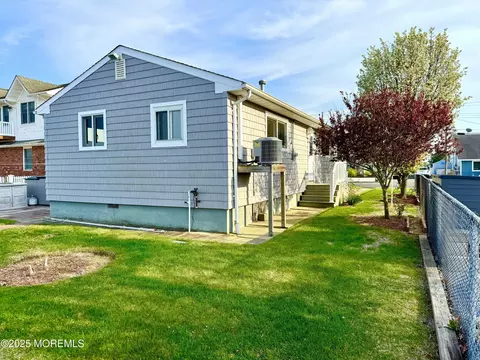 922 Capstan Dr, Forked River, NJ 08731 photo 17