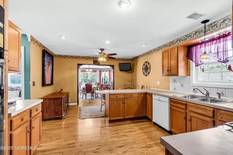 159 Docare Rd, Jackson, NJ 08527 photo 13