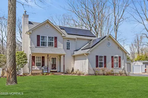 159 Docare Rd, Jackson, NJ 08527