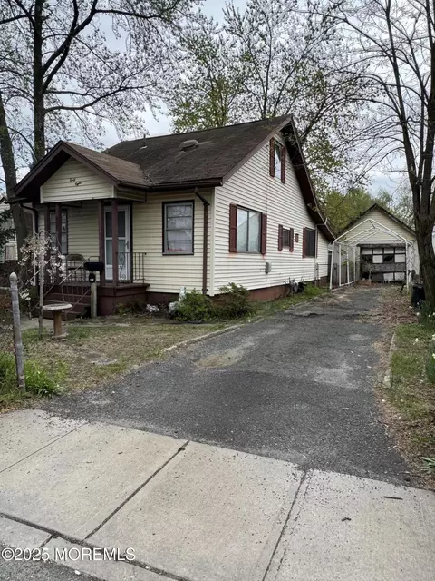 48 Leola Ave, Keansburg, NJ 07734