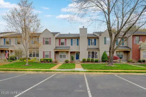 11 Stuart Dr #6, Freehold, NJ 07728