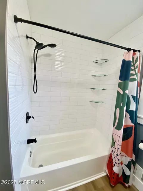 Bath - 32 Birch Dr, Brick, NJ 08723 photo 1 of 3