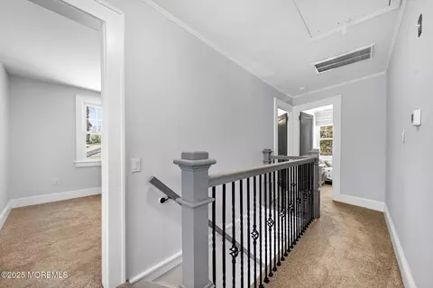 Entry Way - 6 Viola Ave, Leonardo, NJ 07737 photo 6 of 6