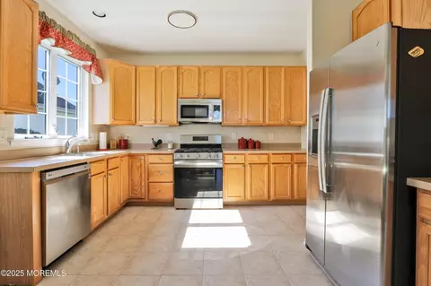 21 Pancoast Rd, Waretown, NJ 08758 photo 6