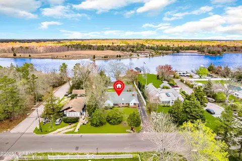 7 Dock Ave, Waretown, NJ 08758