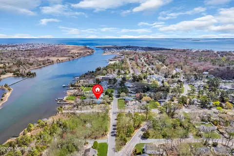 View/Area - 7 Dock Ave, Waretown, NJ 08758 photo 7 of 13
