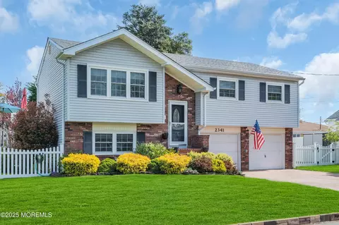 2341 Harbor Dr, Point Pleasant, NJ 08742