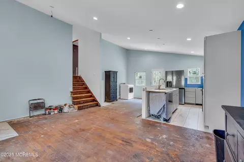 Entry Way - 2403 Lake Dr, Forked River, NJ 08731 photo 2 of 4