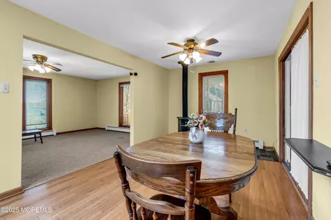 2425 Lake Dr, Forked River, NJ 08731 photo 11