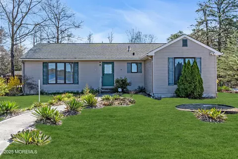 2425 Lake Dr, Forked River, NJ 08731 photo 2