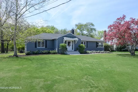 622 Prospect Ave, Little Silver, NJ 07739