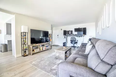 1000 River Rd #6G, Belmar, NJ 07719